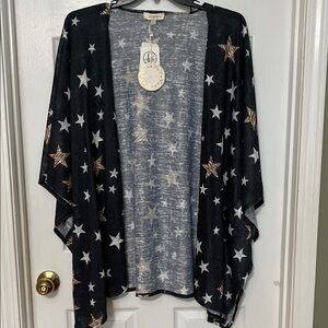 Star Patterned Navy kimono with white stars and brown zebra print  in size 1X/2X